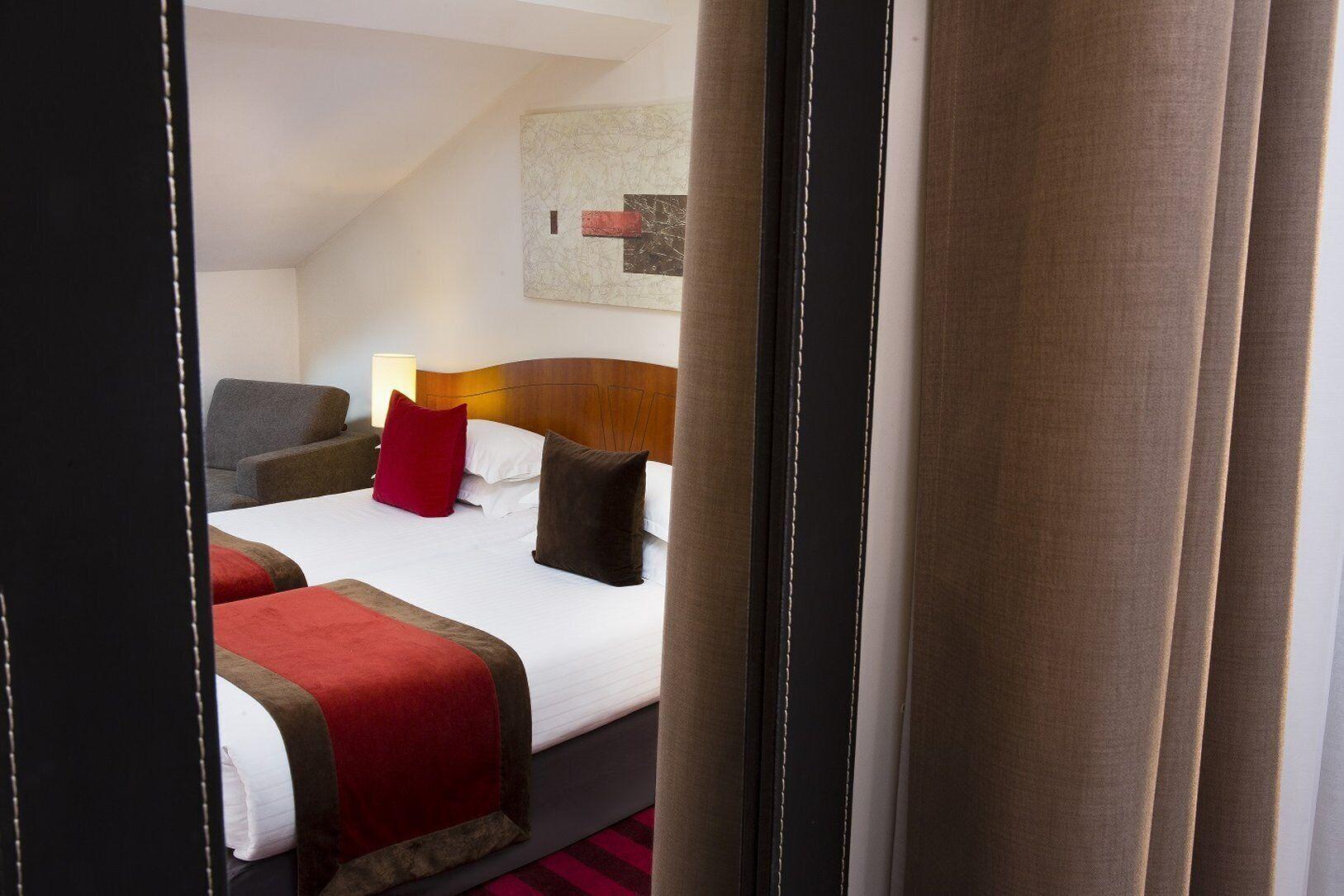 Europe Eiffel Hotel Paris