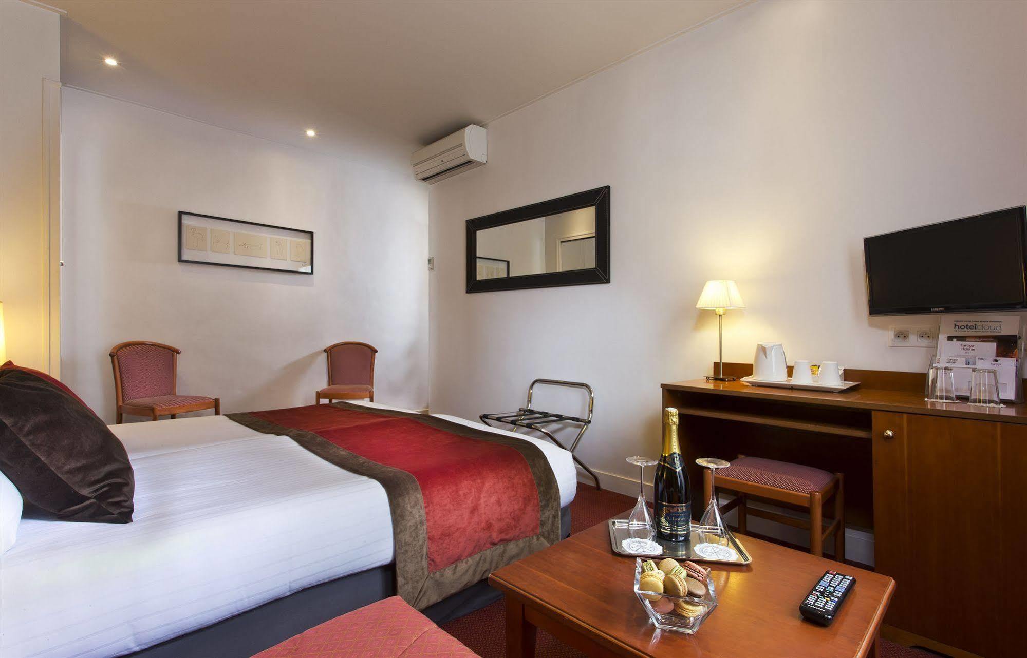 Europe Eiffel Hotel Paris