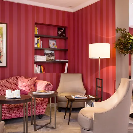 Hotel Europe Eiffel 3*